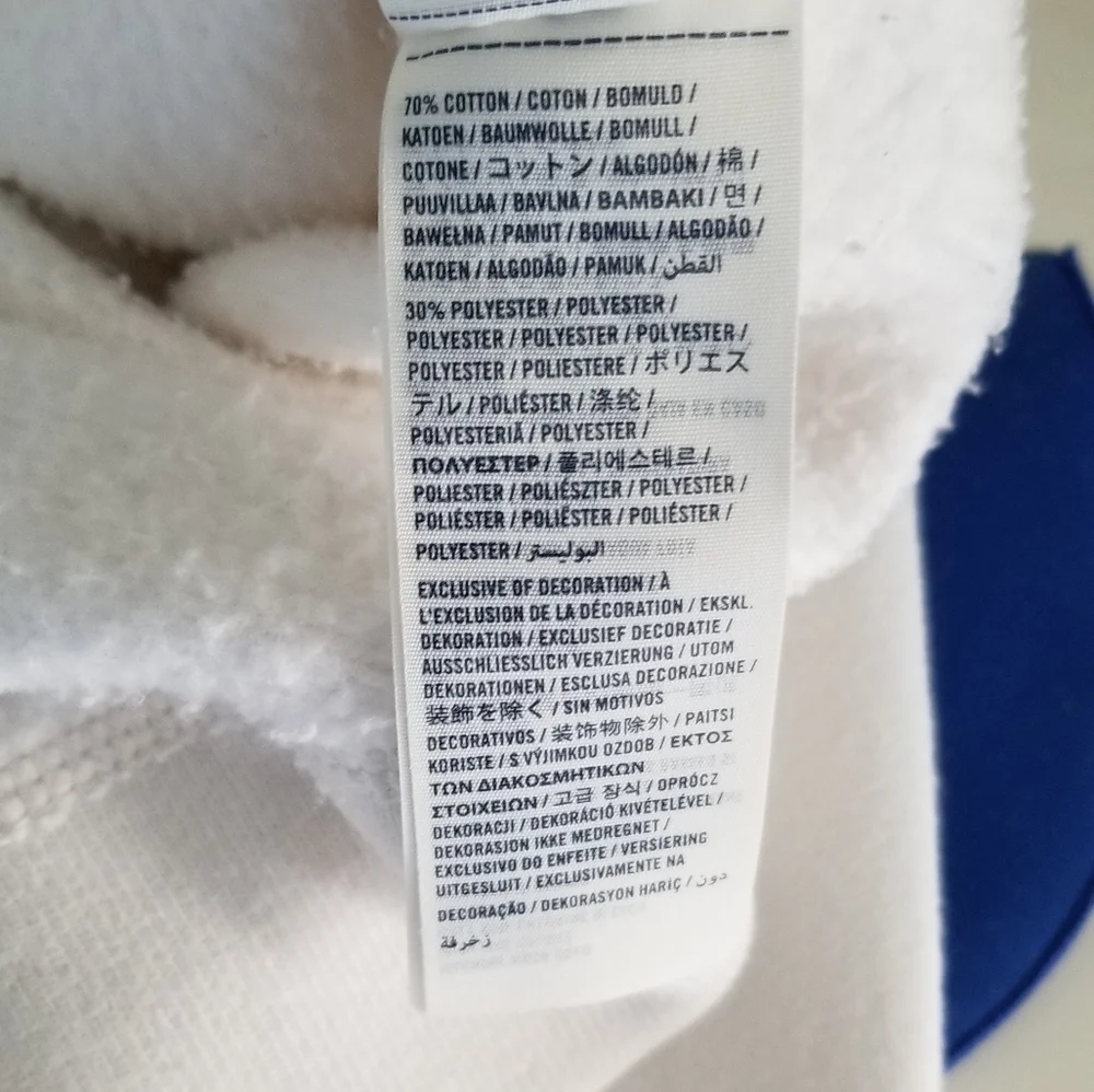 💕 Abercrombie White Fleecy Cotton Blend Top